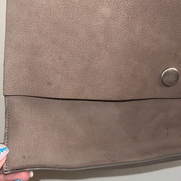 ✨COS Taupe Suede Crossbody Bag✨ - Picture 6 of 10